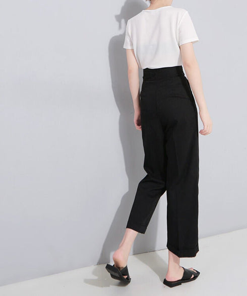 Button Belt Tapered Pants